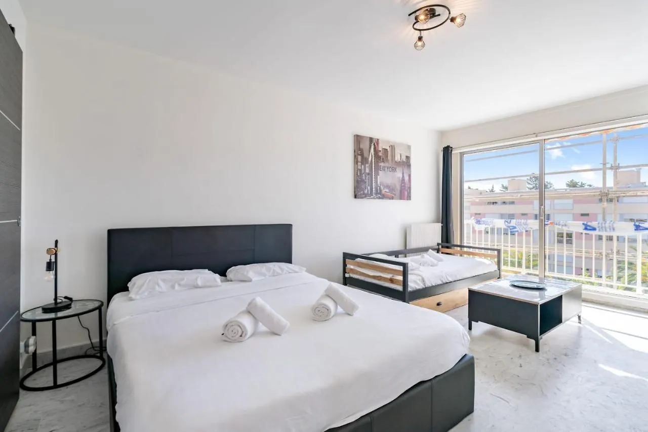 Appartement Clemenceau Avec Piscine - Welkeys Vallauris France
